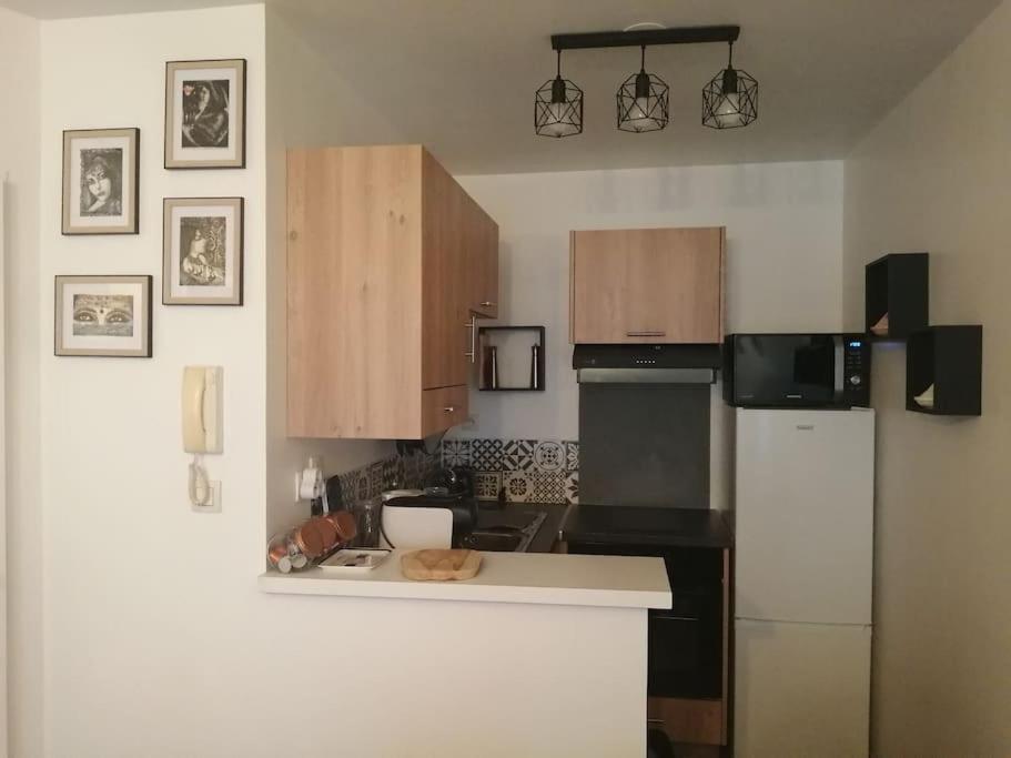 Apartmán Fadil Valenciennes Exteriér fotografie